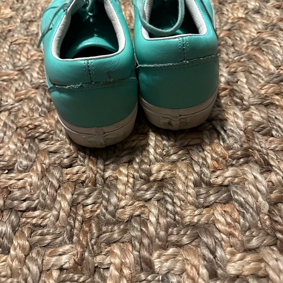 Turquoise leather Vans women’s size 10 - Picture 4 of 6